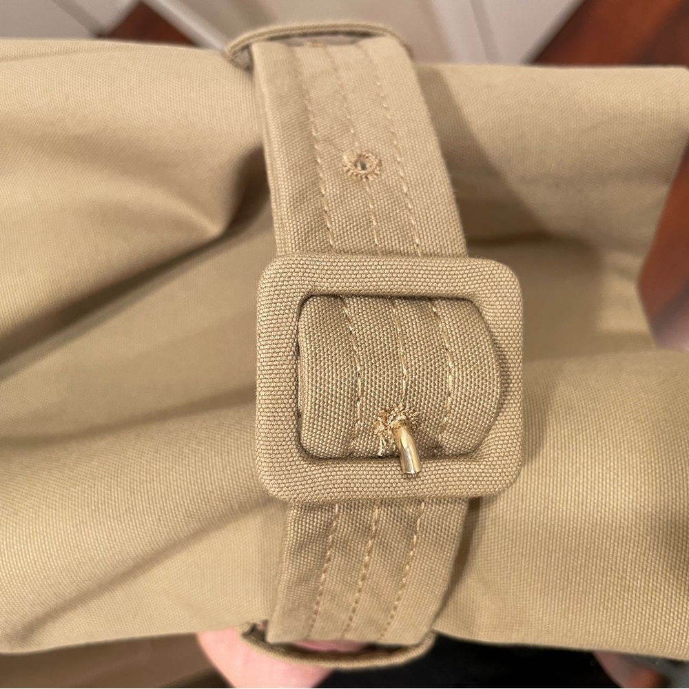 BRAND NEW with Tags Authentic Fendi Trench Coat Size 40 $4400++ - Picture 4 of 12
